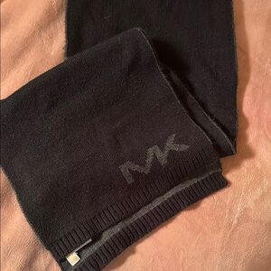 Michael Kors Black Knit Scarf